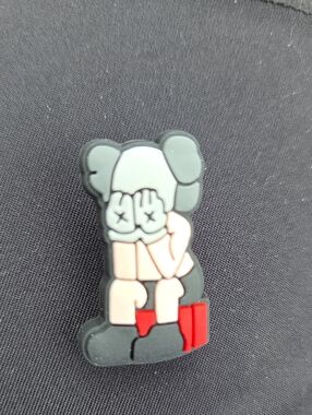 "Companion" Gray & Red KAWS-Inspired Figure Shoe Charm